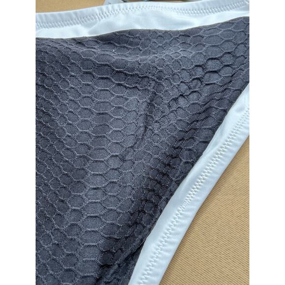 Sanctuary Black White Textured Bikini Swim Bottom XS NWT - Picture 4 of 6
